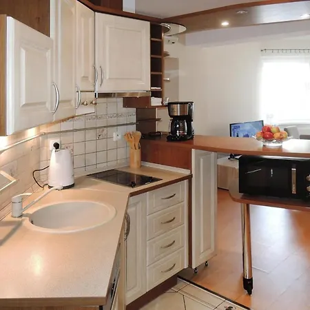 Appartement Holiday Flat In Miedzyzdroje, Top Location For 4 Persons